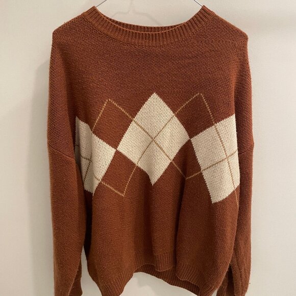 YesStyle Sensarra - Crew-Neck Argyle Oversized Sweater - Picture 2 of 3